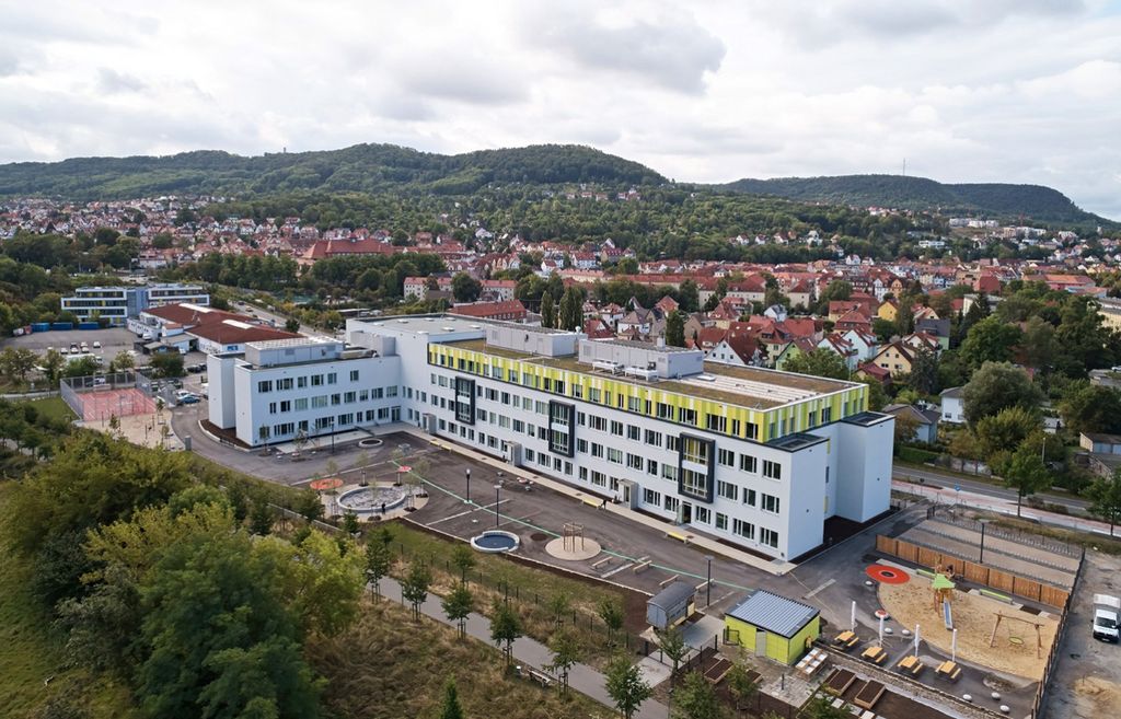 Außenansicht Gemeinschaftsschule Wenigenjena