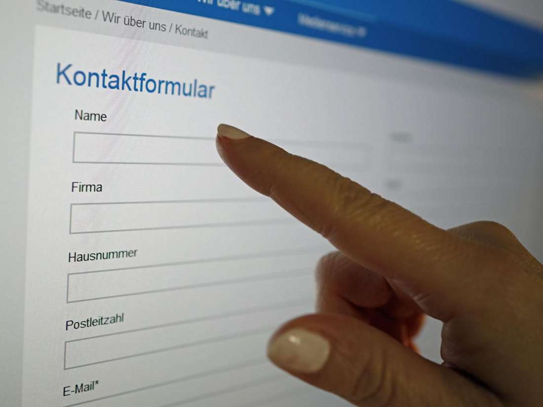 Das Bild zeigt ein digitales Formular mit Eingabemaske