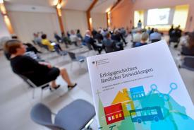 Broschüre "Erfolgsgeschichten ländlicher Entwicklungen"
