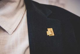 "Ehrennadel in Gold" für Dipl.-Ing. Gunter Lencer