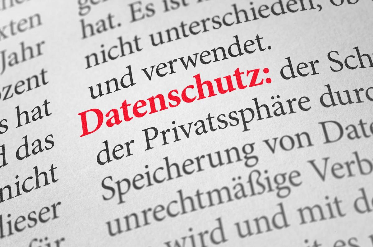 Wörterbuch mit Begriff Datenaschutz
